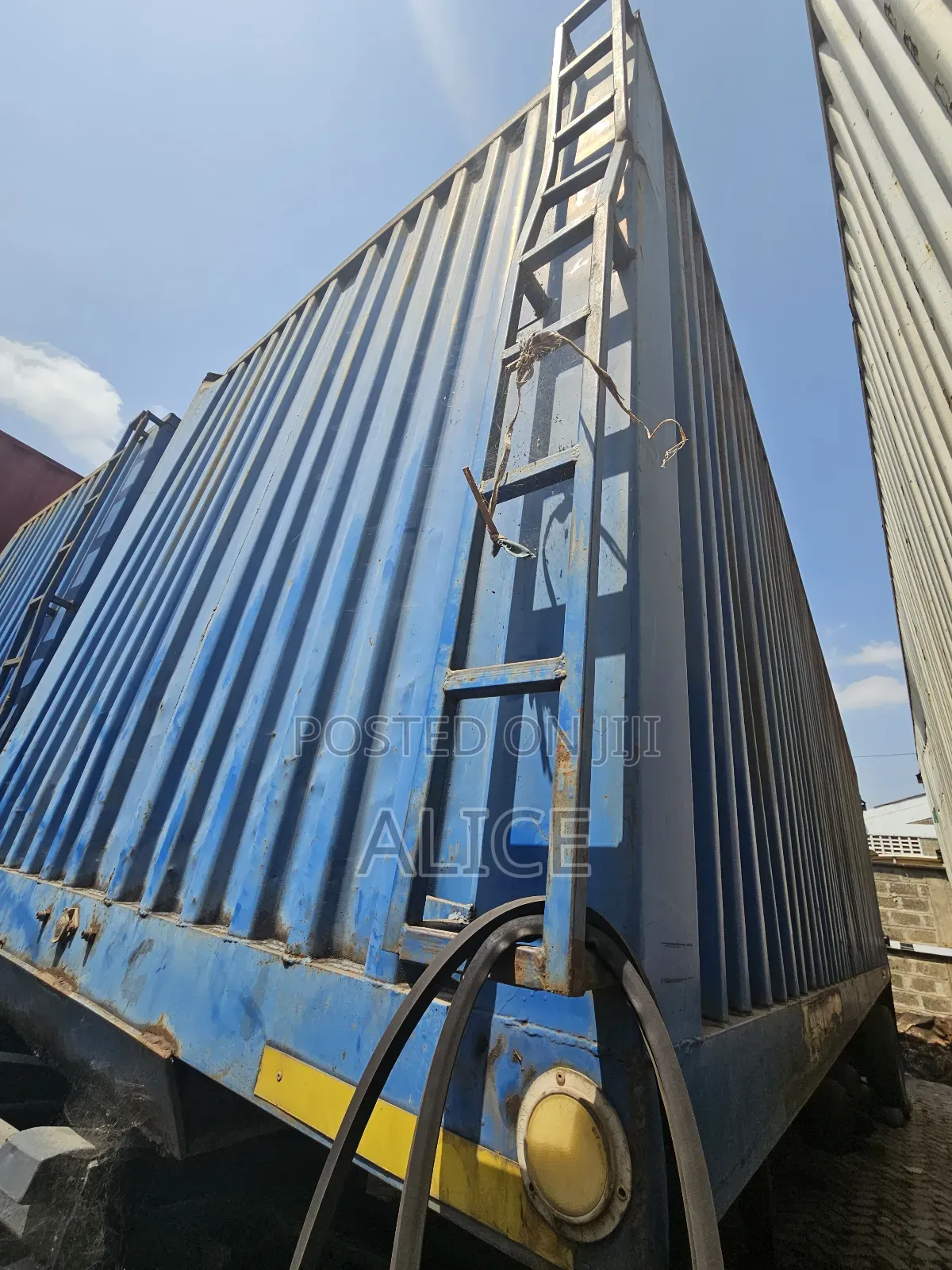 30FT Bhachu Box Body