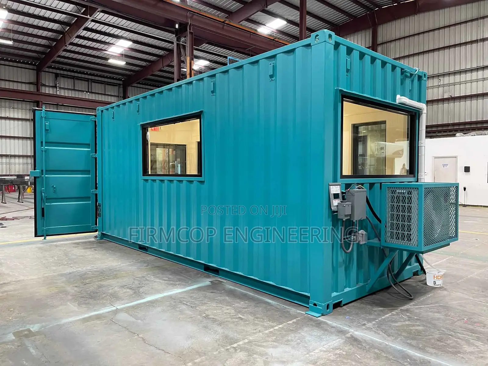 40ft Shipping Container Showroom - Ideal for Displaying Prod