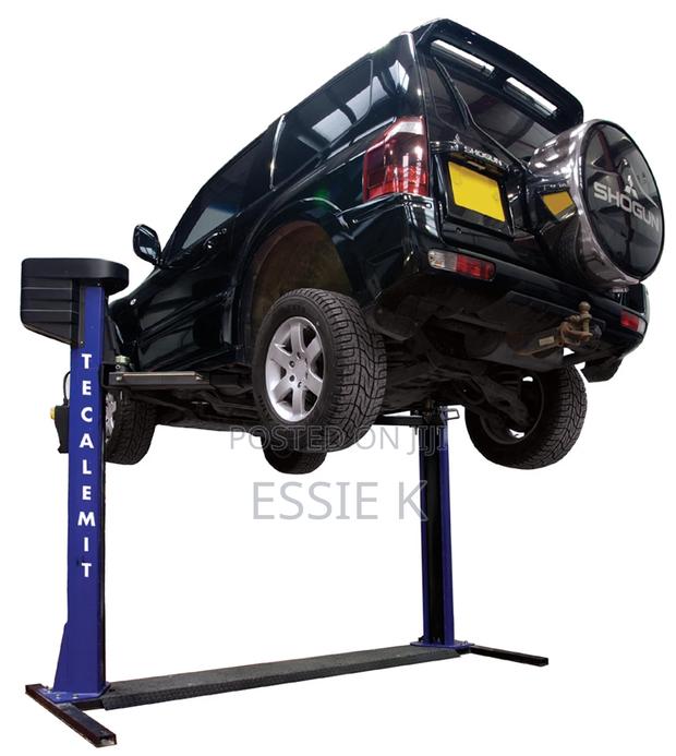 2 Post Car Lift - main view