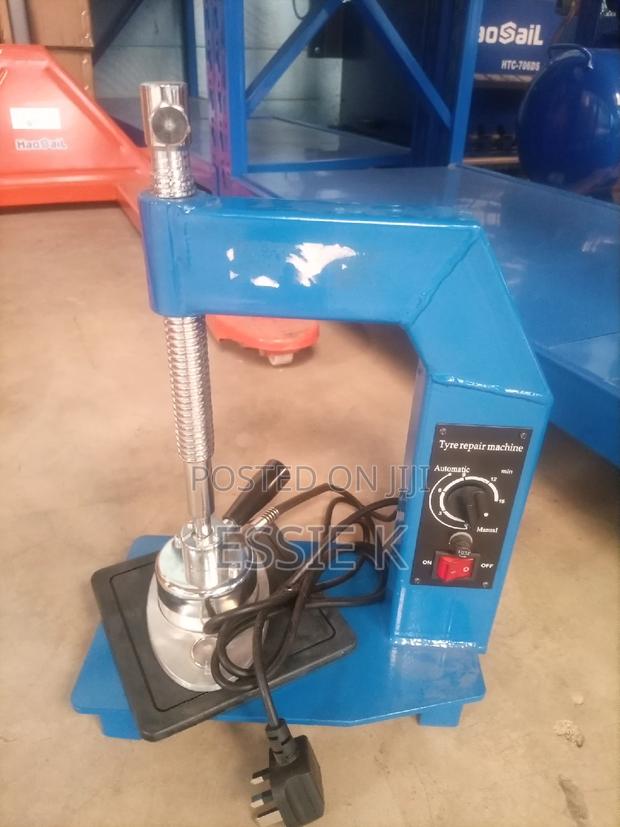 Vulcanizing Machine -Small - main view