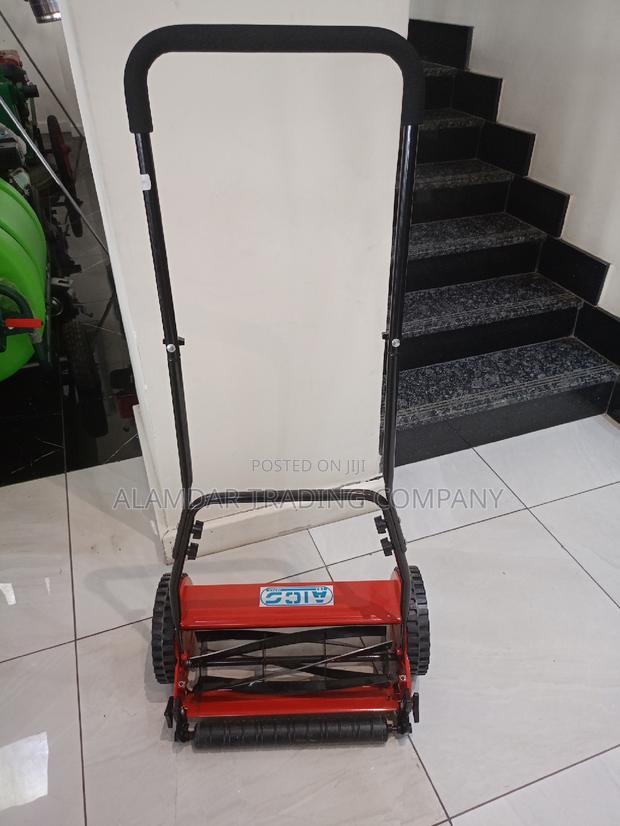 Manual Lawn Mower