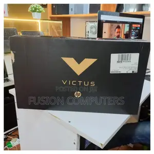 New Laptop HP Victus 15 16GB Intel Core I7 SSD 512GB