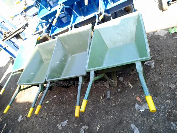 High Gauge Strong Wheelbarrow