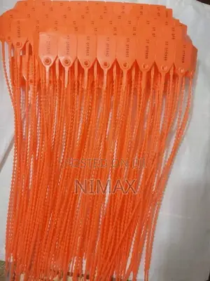 Beaded / Threaded Plastic Seals 40cms
