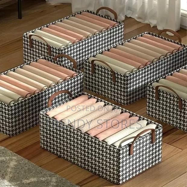 Non Woven Checked Wardrobe Organizers