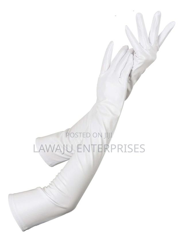 White Satin Opera Gloves - thumbnail 3