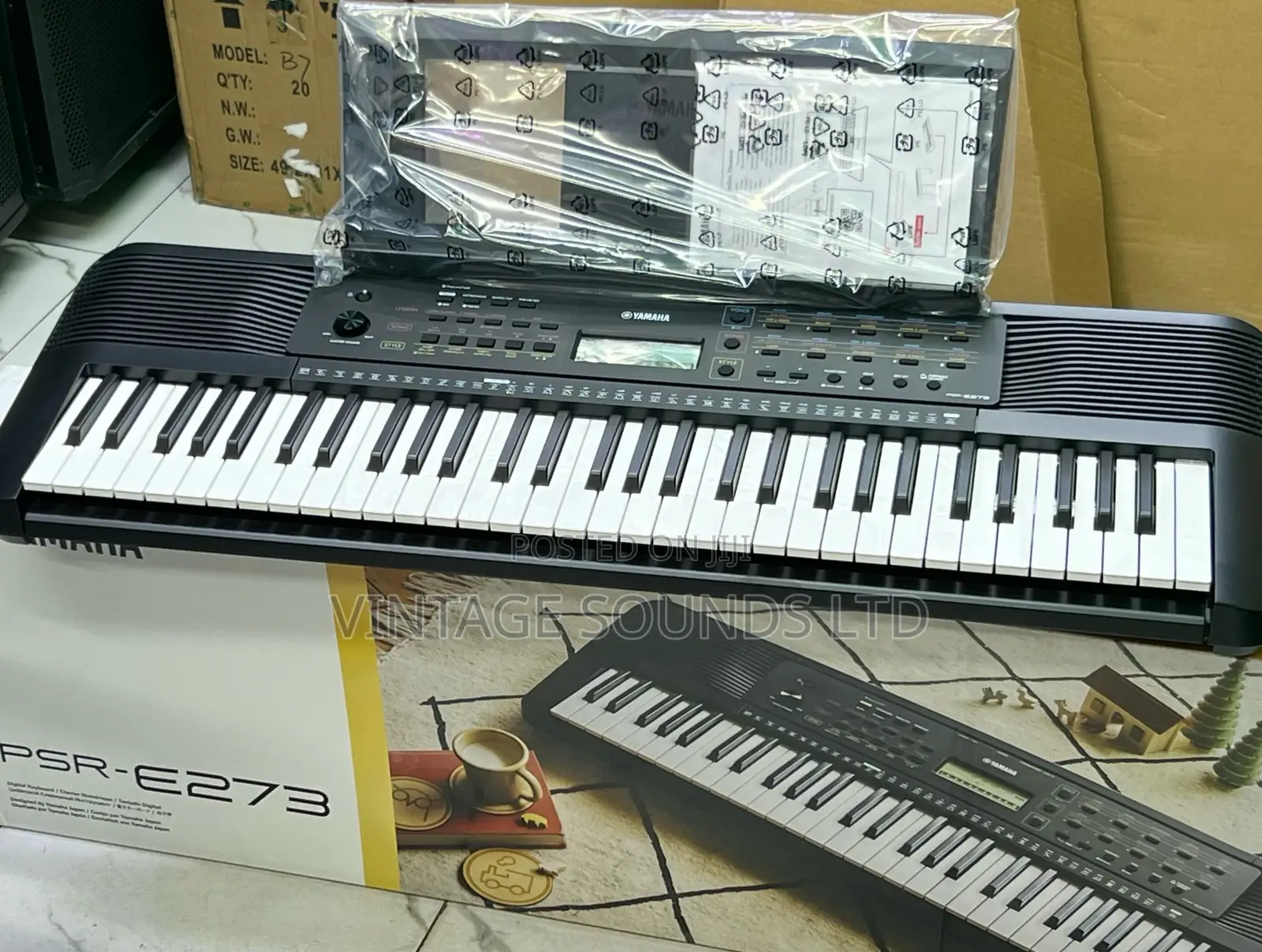 Yamaha PSR-E283 61-Key Portable Keyboard (Excellent Condition)