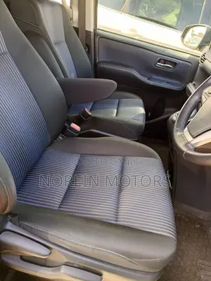 Toyota Voxy 2017 Black