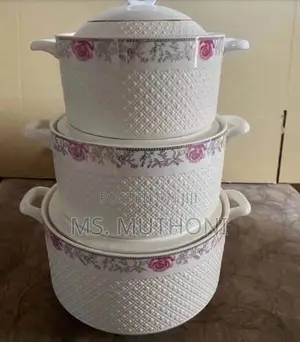 *3pcs Classic Ceramic Serving Bowls Set With Lids