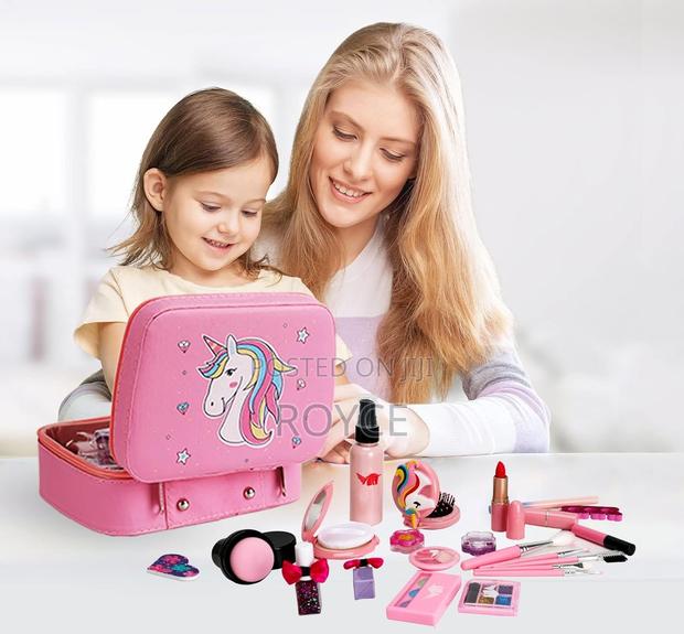 Girls Make Up Kit - thumbnail 4