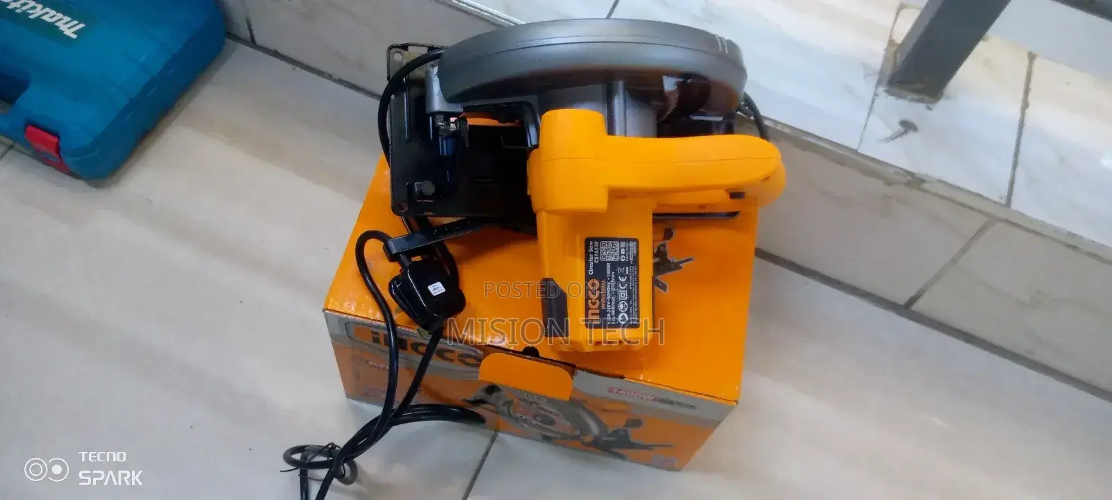 Ingco Industrial Circular Saw 1400W 7'' + Saw Blade