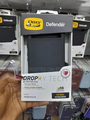 Otterbox Google Pixel 7a Case Defender Black NJMJMJJM - thumbnail 2