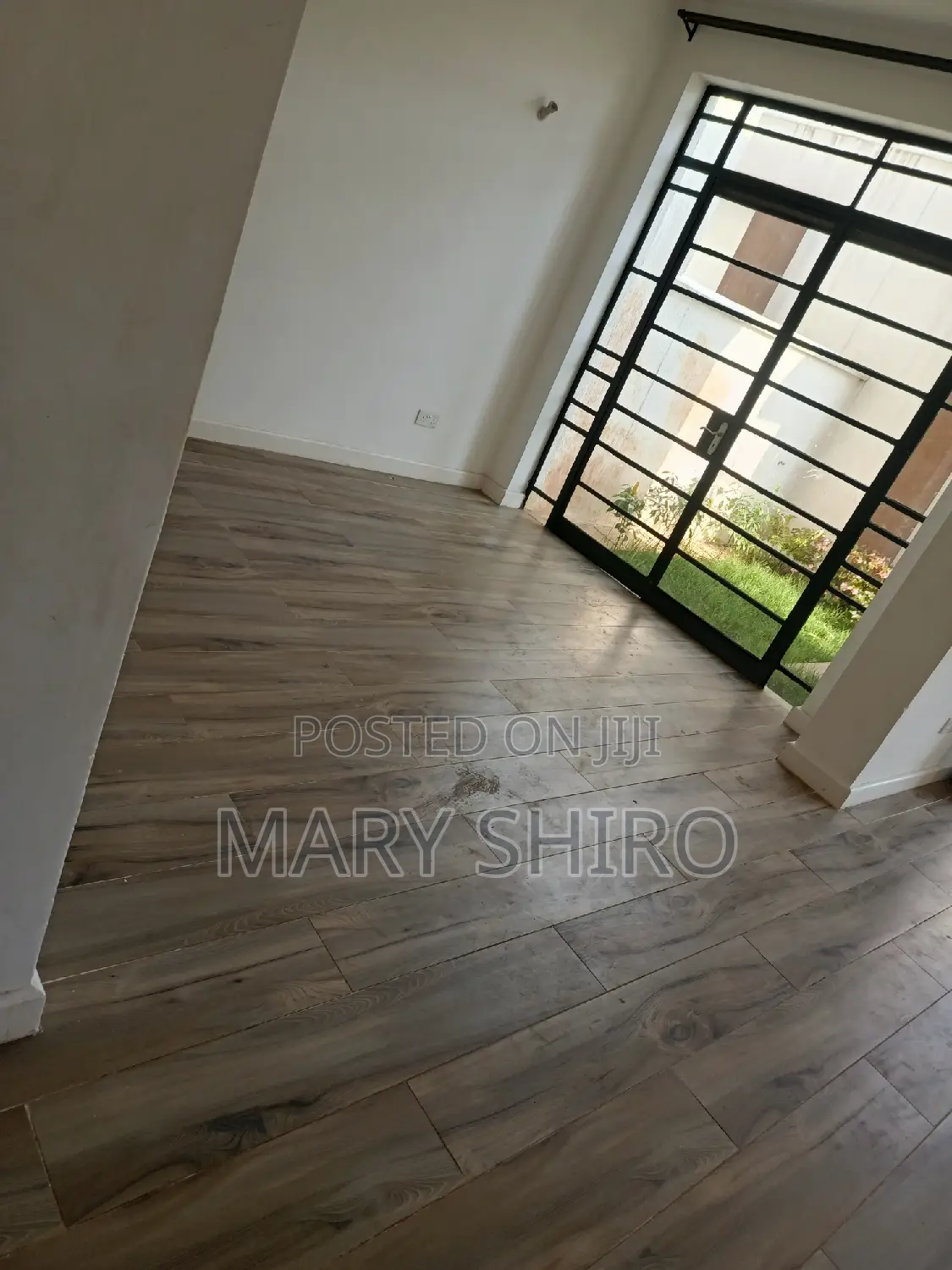 5bdrm Maisonette in South C for rent