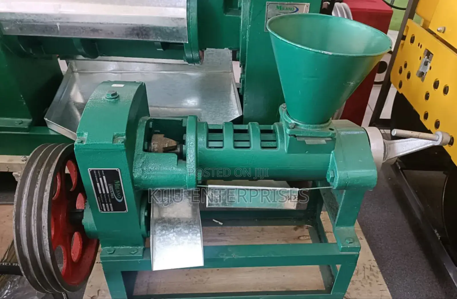 Screw Oil Pressing Machine