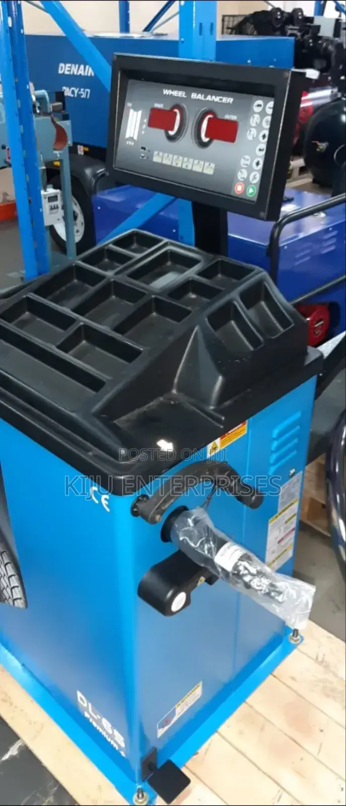 Automatic Wheel Balancer