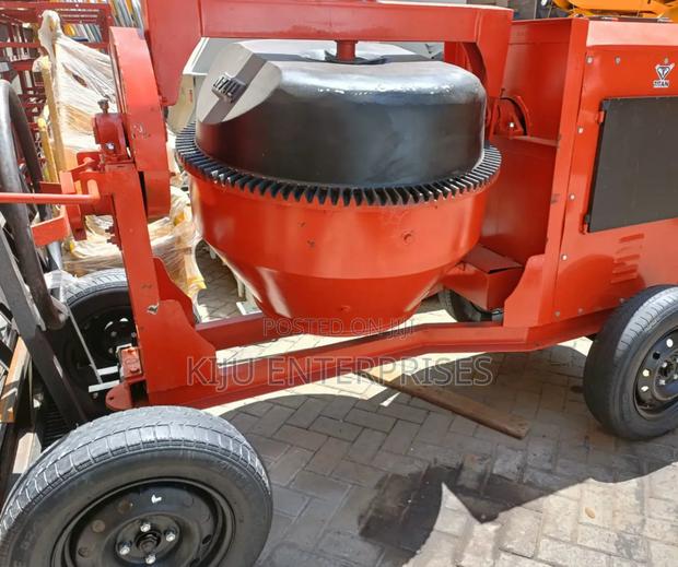 Concrete Mixer 500litres Titan Brand New and Quality