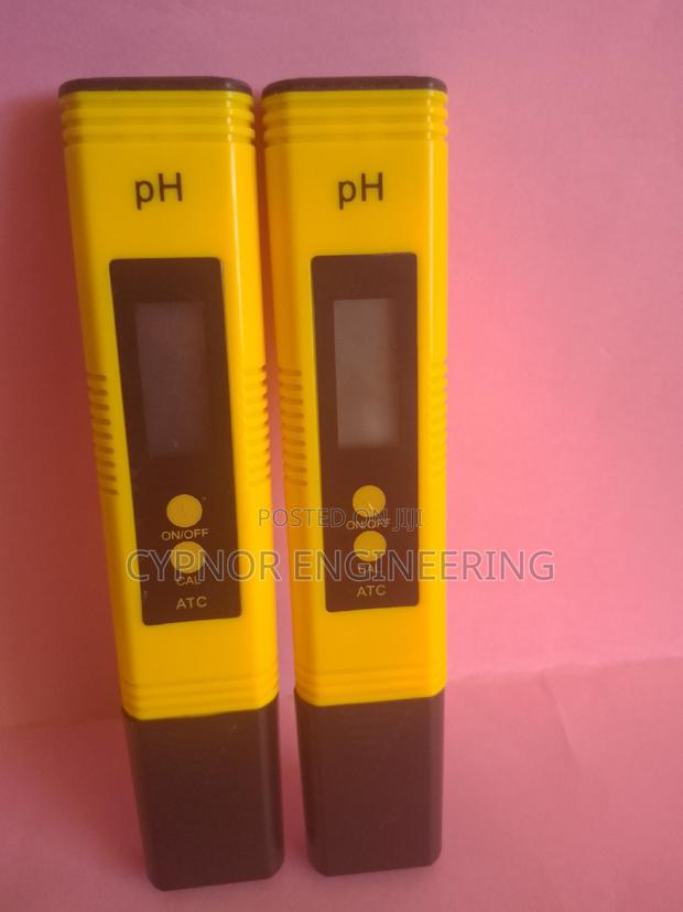 Ph Meter in Scientific Labs - main view