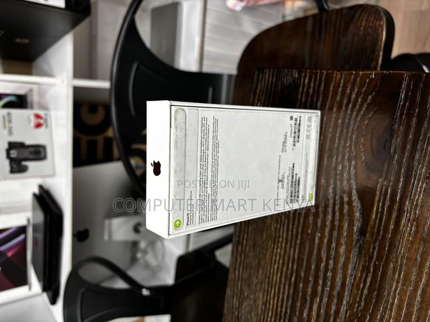 New Apple iPhone 13 128 GB Red - thumbnail 5