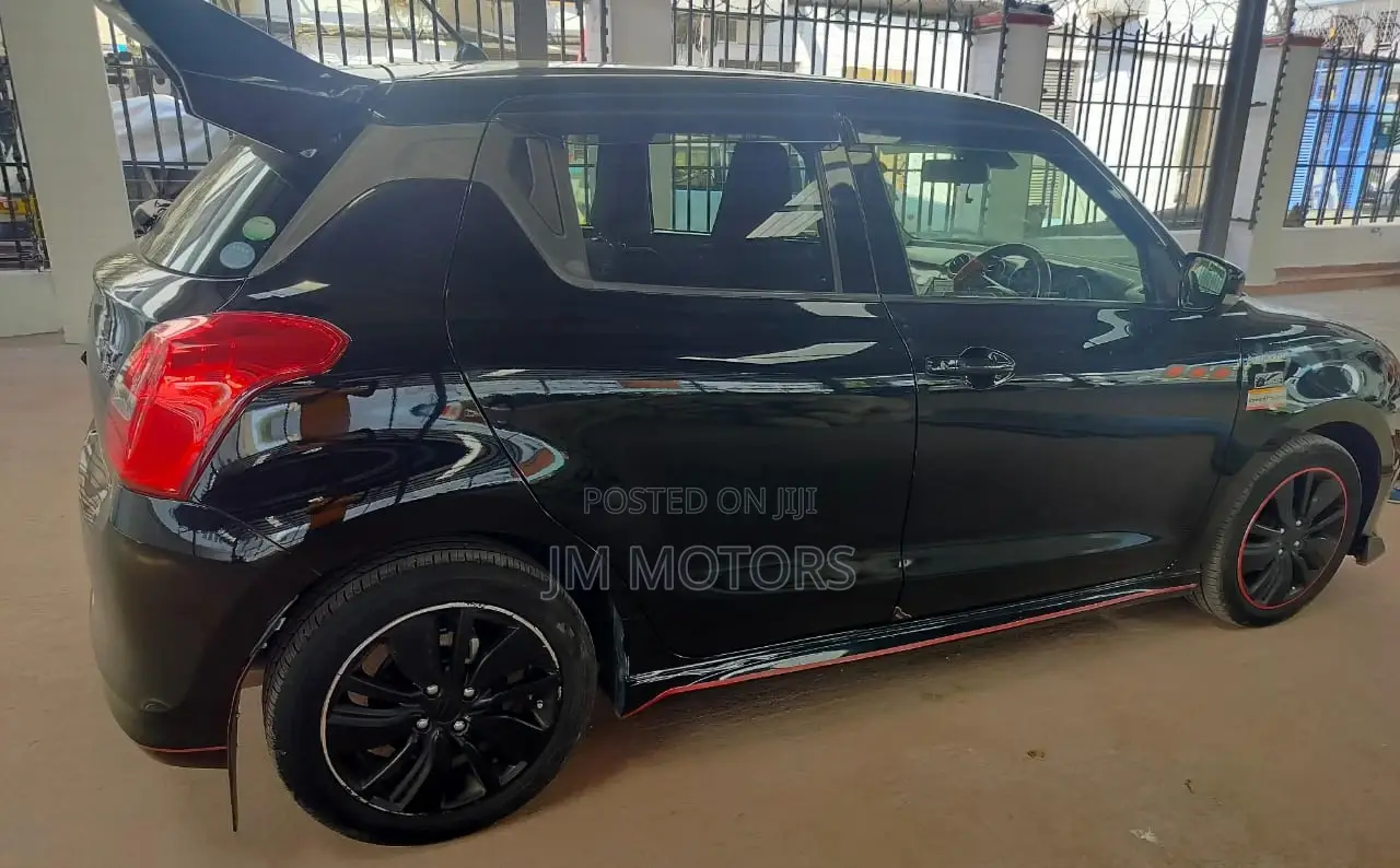 Suzuki Swift 2017 Black