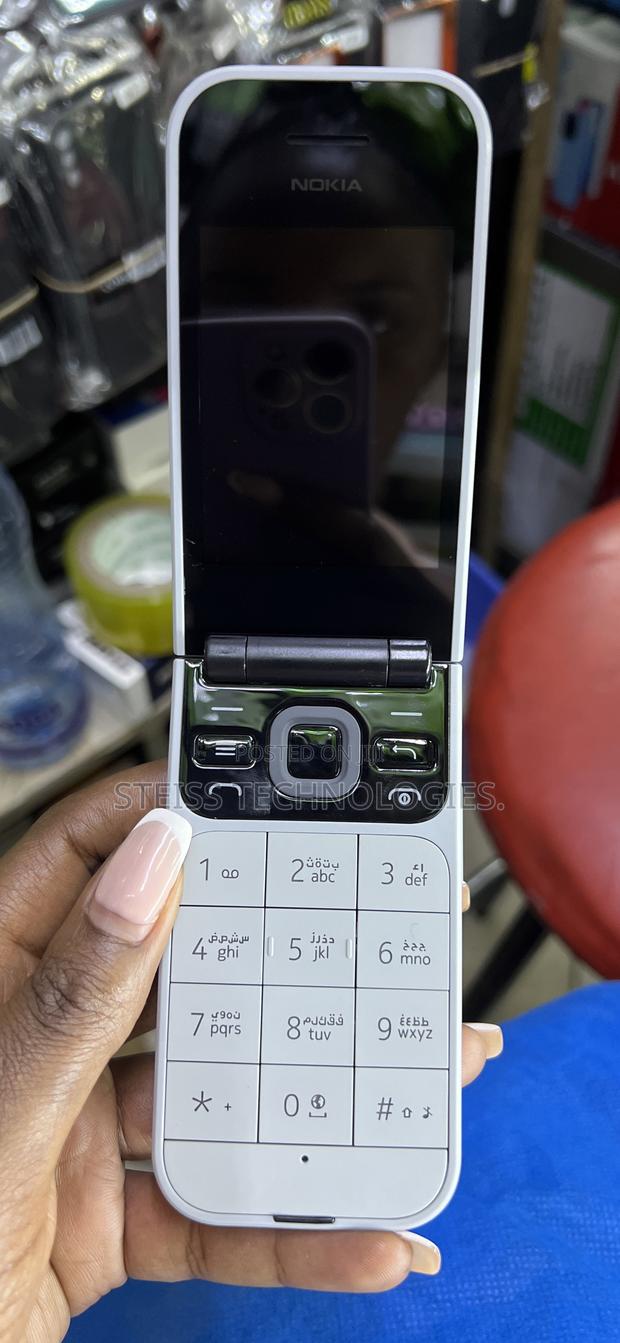 New Nokia 2720 Flip 512 GB Gray - thumbnail 6