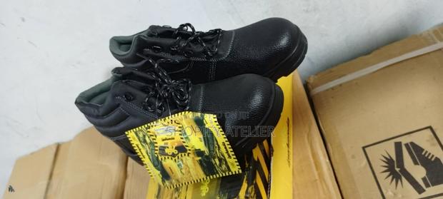 Caterpillar Quality All Sizes Safety Boots - thumbnail 2