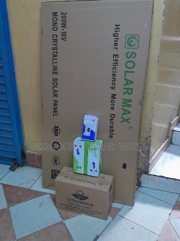 HOUSEHOLD SOLAR SYSTEM Battery Inverter and Controller - main view