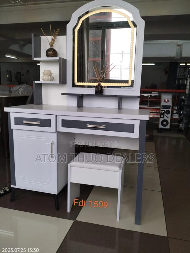 Executive Dressing Table,