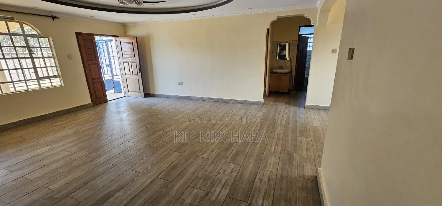 3bdrm Bungalow in Royalton Annex ,, Racecourse for sale