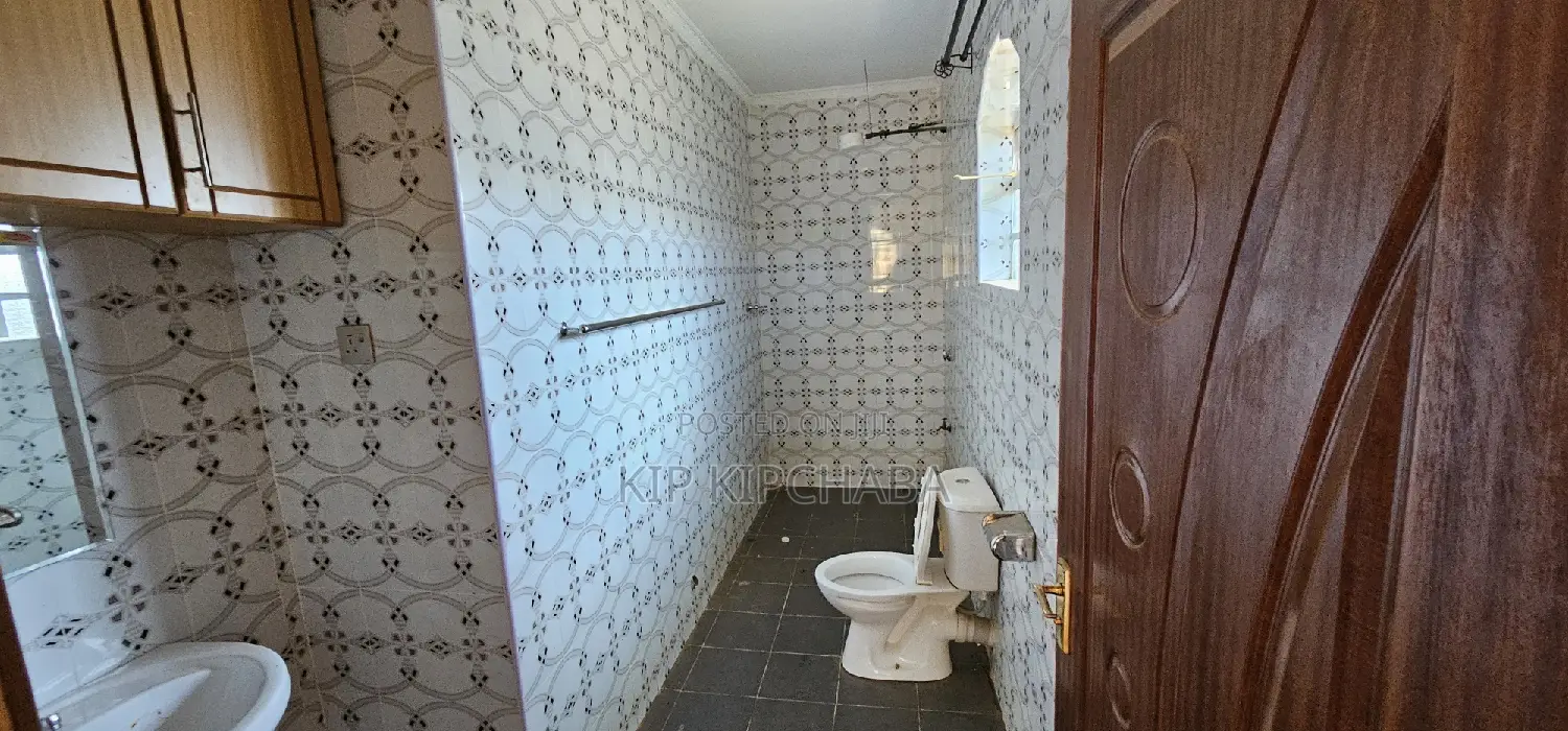 3bdrm Bungalow in Royalton Annex ,, Racecourse for sale