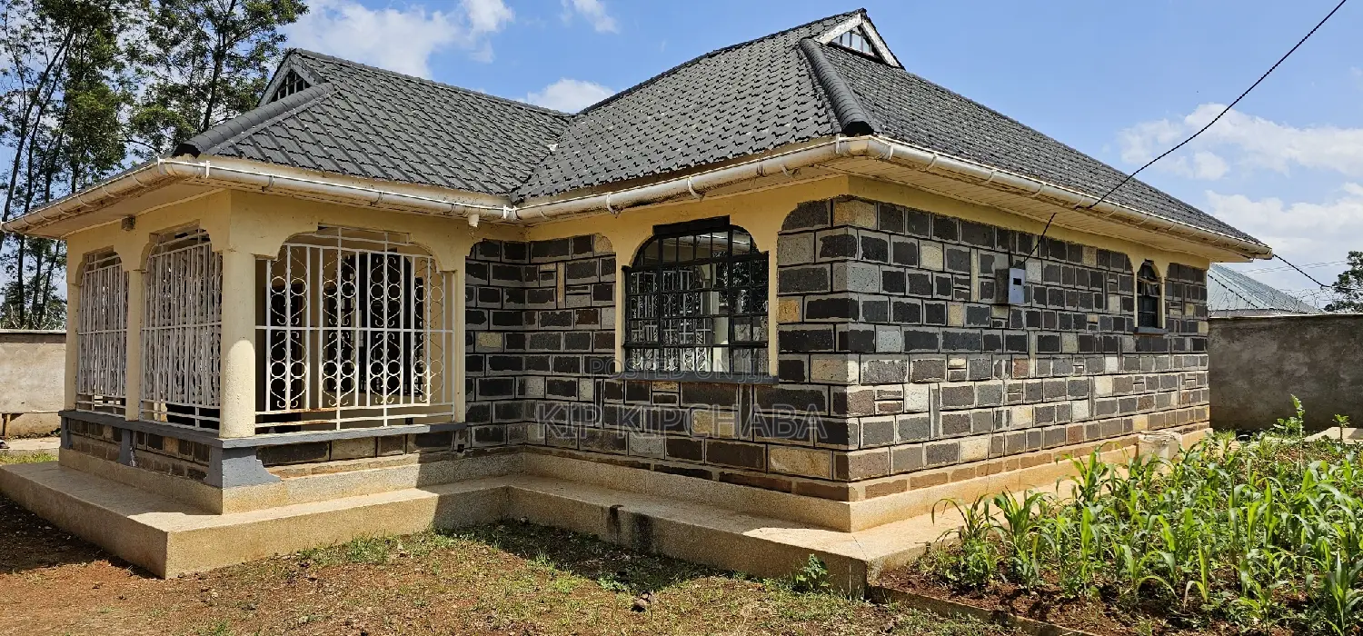 3bdrm Bungalow in Royalton Annex ,, Racecourse for sale