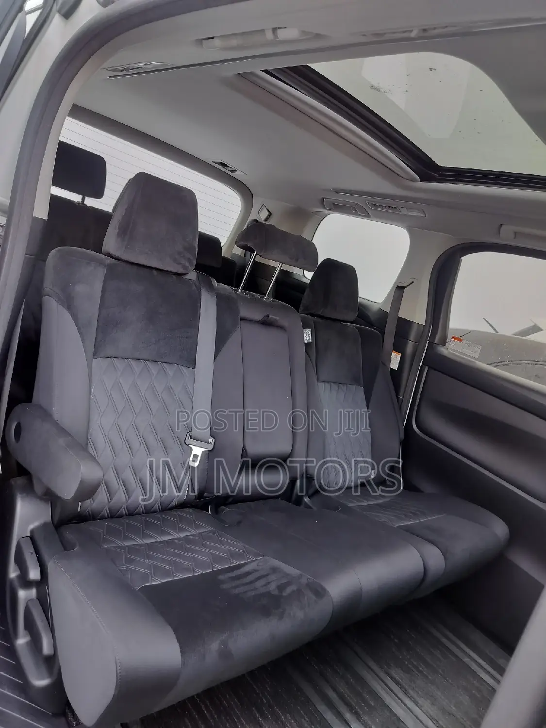Toyota Alphard 2018 White