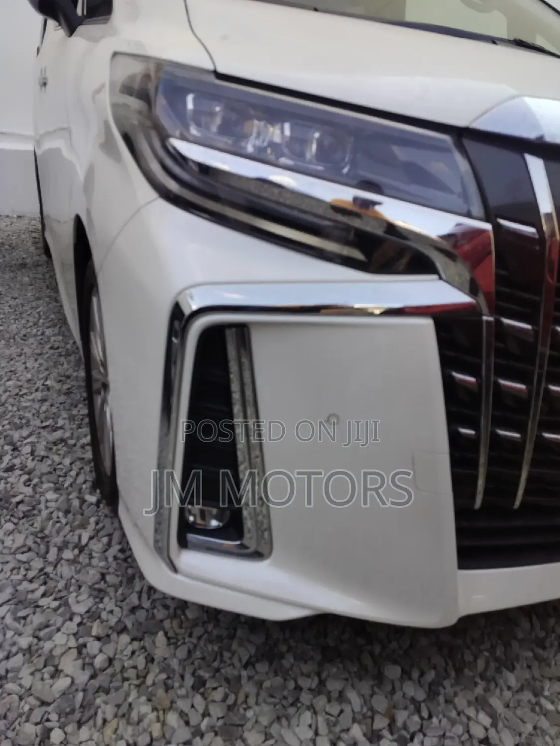 Toyota Alphard 2018 White