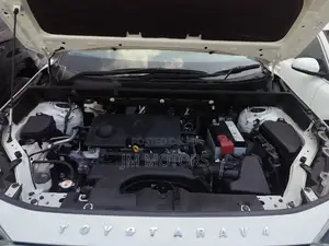Toyota RAV4 2019 White