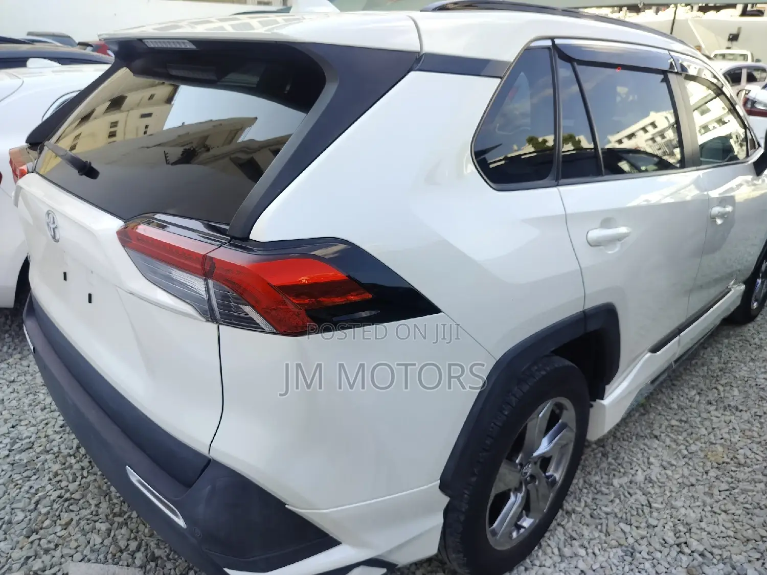 Toyota RAV4 2019 White