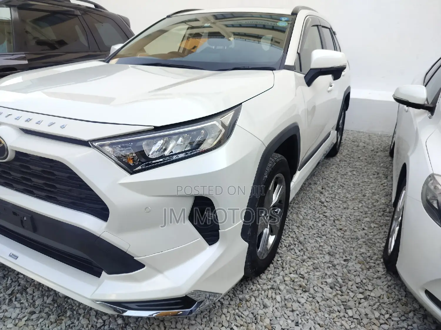 Toyota RAV4 2019 White