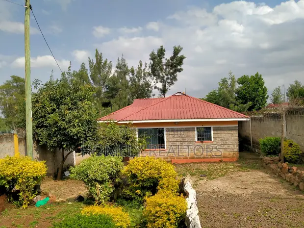 3bdrm Bungalow in Off Magadi Road, Kiserian for sale