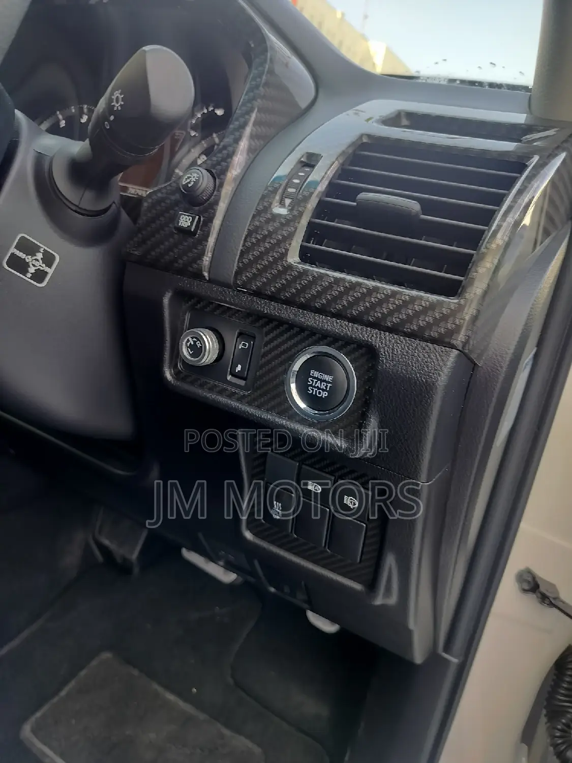 Toyota Land Cruiser Prado 2017 White