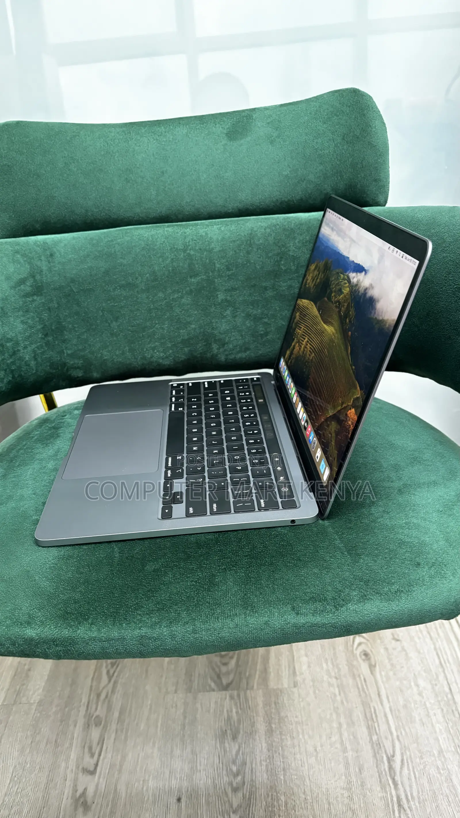 Laptop Apple MacBook Pro 8GB Apple M1 SSD 512GB