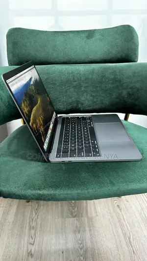 Laptop Apple MacBook Pro 8GB Apple M1 SSD 512GB