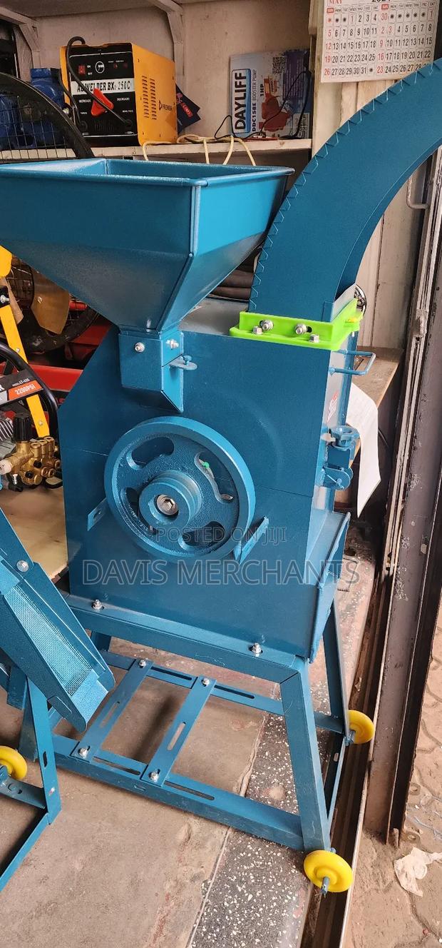 Silage and General Animal Feeds Making Machine
