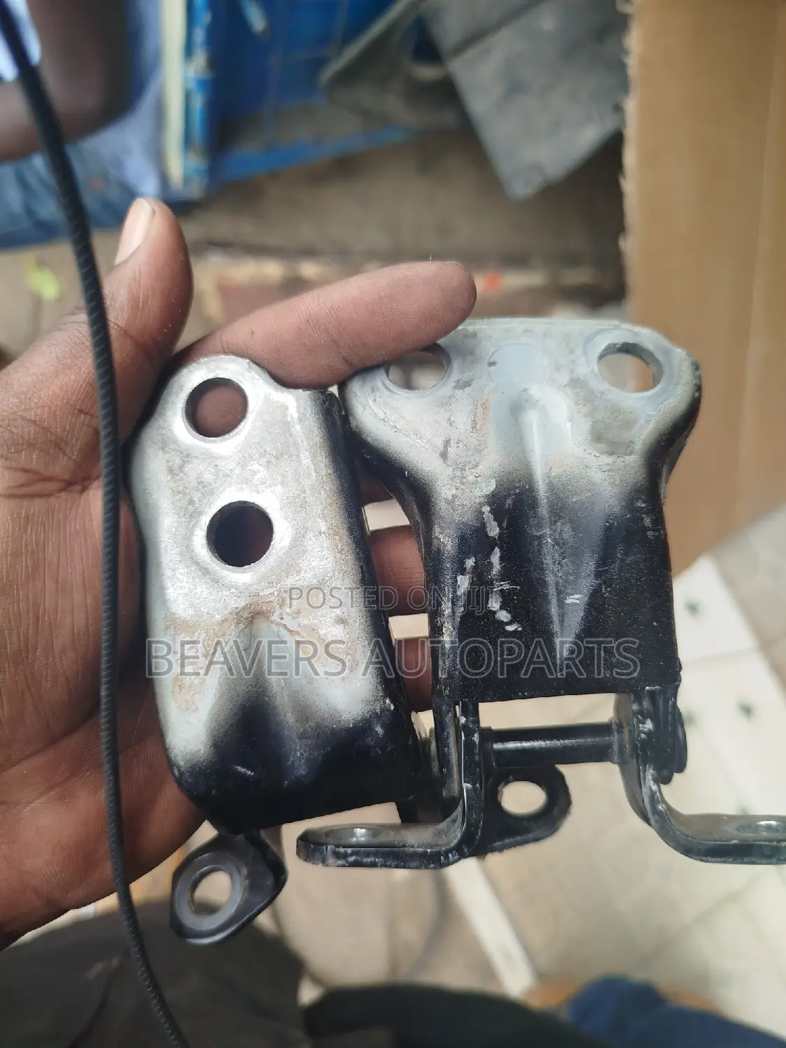 Subaru Door Hinges