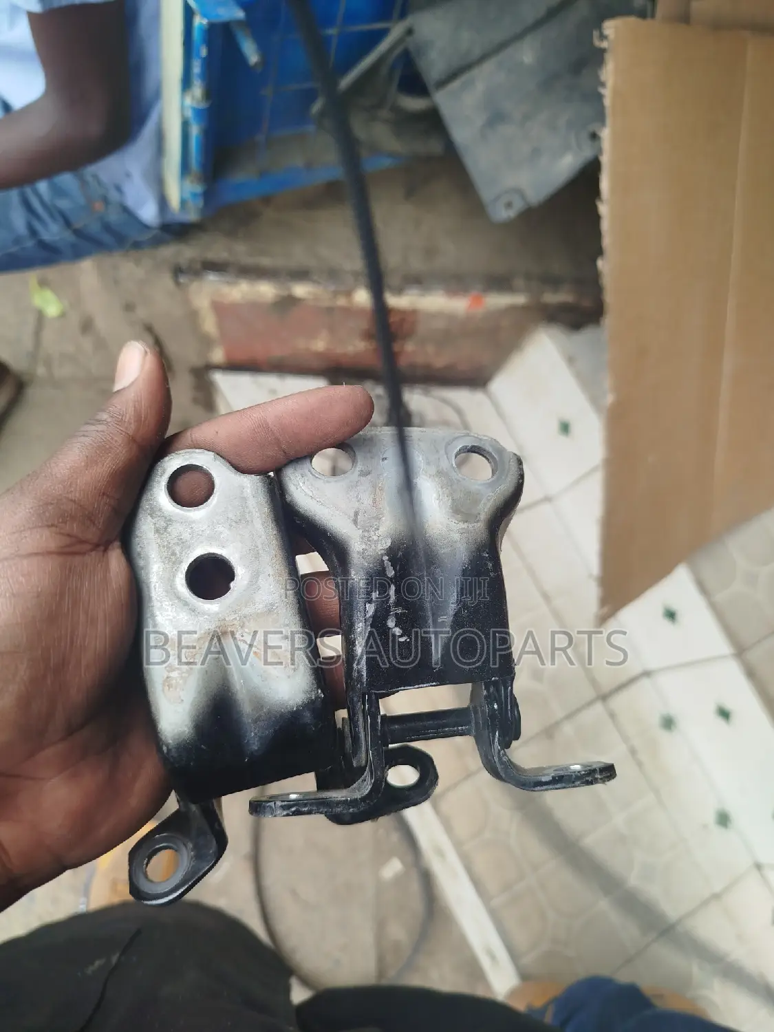 Subaru Door Hinges