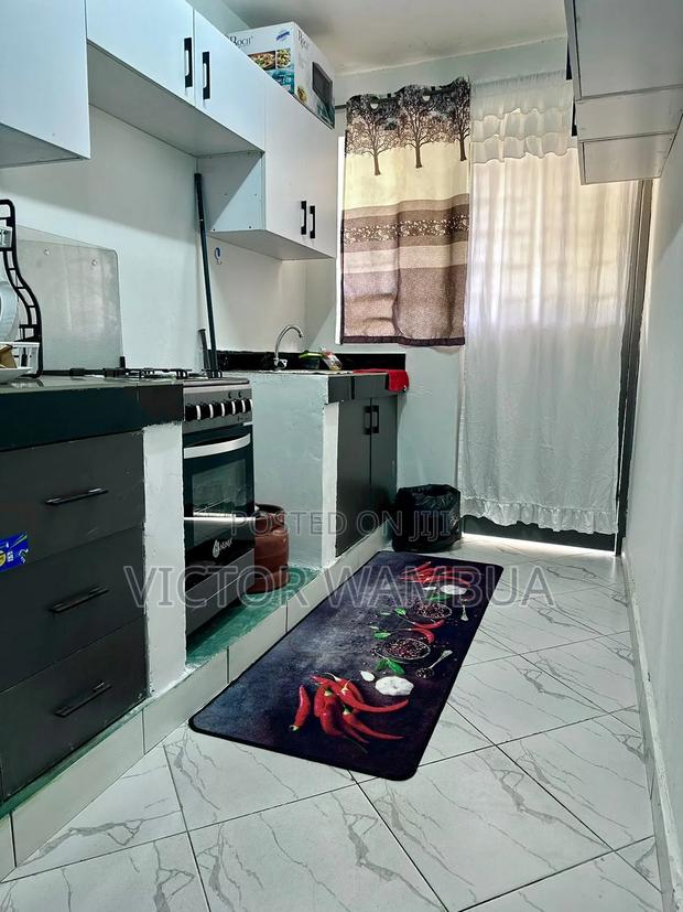 Stelvic Luxurious One Bedroom Airbnb - thumbnail 16