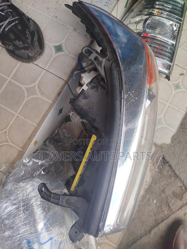 Landcruiser LC 200 2010 Headlight - thumbnail 3