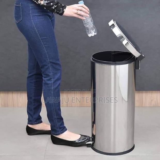 Heavy Duty Stainless Steel 30L Dustbin
