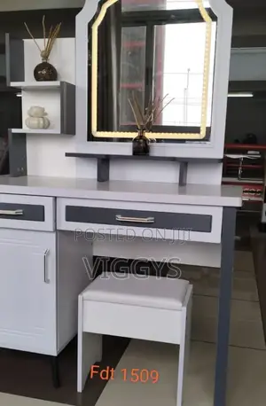 Good Quality Executive Dressing Mirror