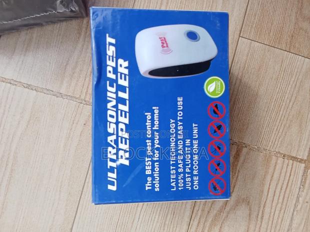 Ultrasonic Pest Repeller - main view