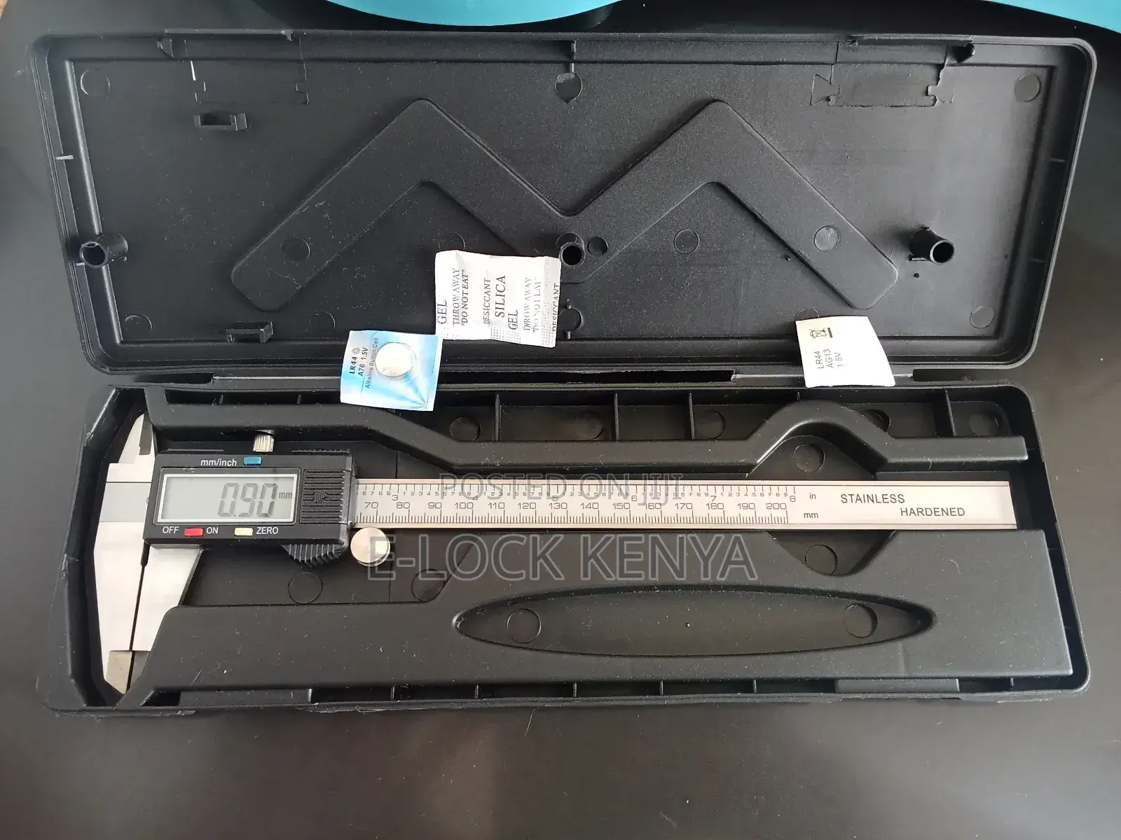 200mm Electronic Digital Caliper With Stainless Steel Vanier