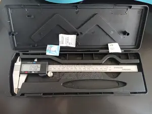 200mm Electronic Digital Caliper With Stainless Steel Vanier