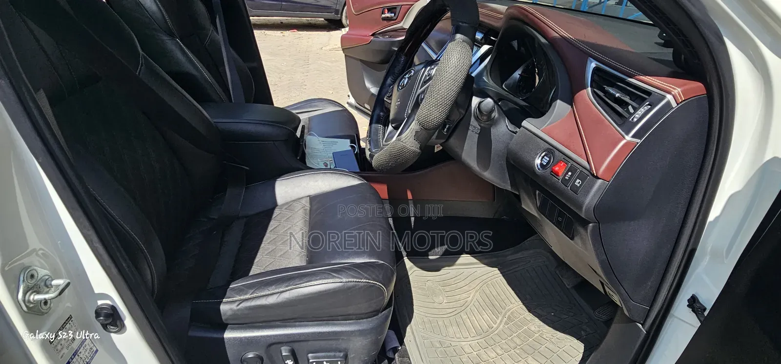 Toyota Harrier 2014 White
